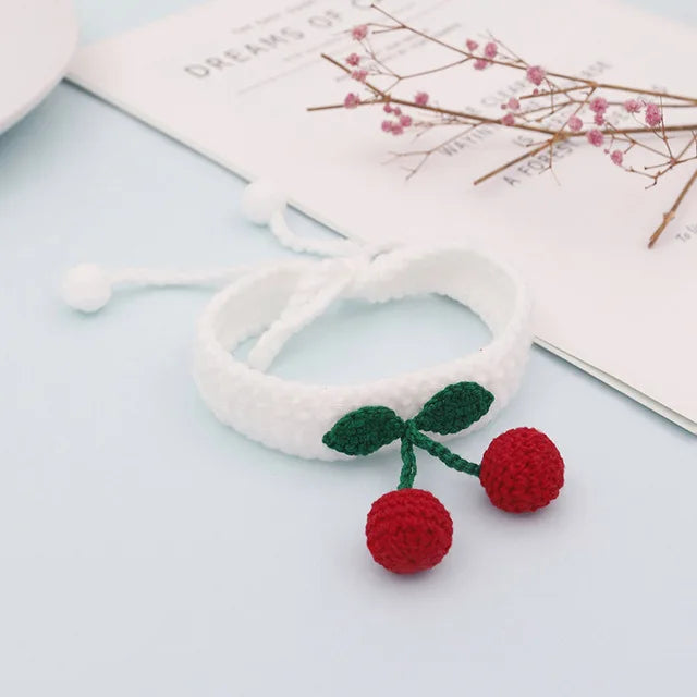 Cherry collar for cats Pet dogs Knitted Necklace with ball Cute adjustable tie Manual Kitty Scarf Christmas pet accessories